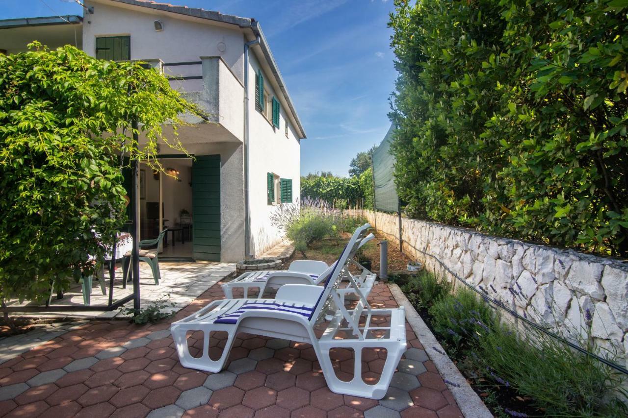 Apartment Josipa Vinišće Zewnętrze zdjęcie