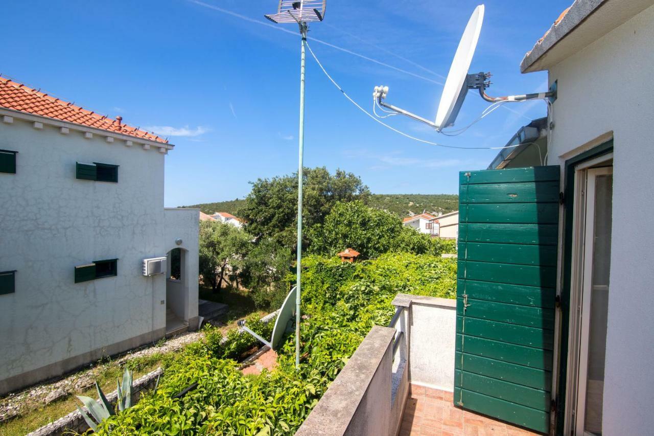 Apartment Josipa Vinišće Zewnętrze zdjęcie