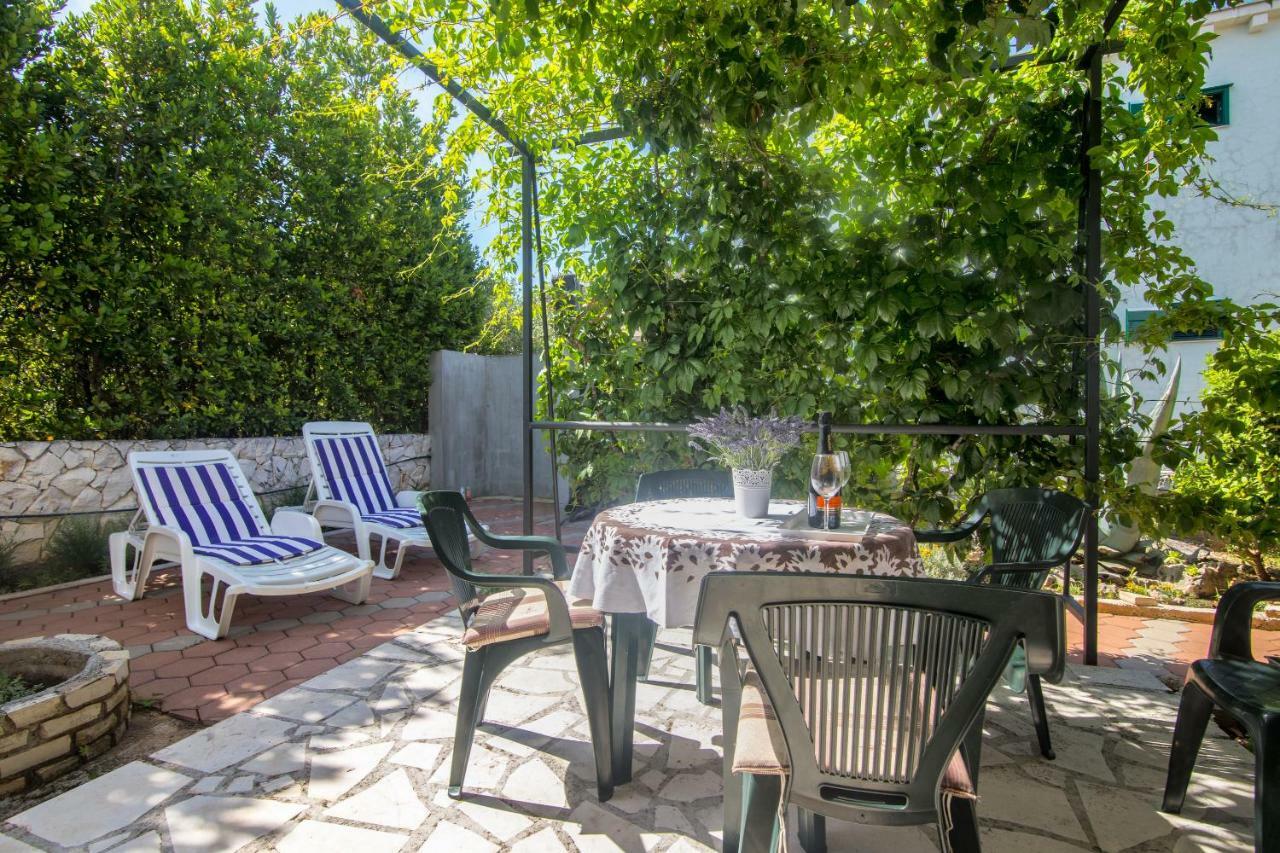 Apartment Josipa Vinišće Zewnętrze zdjęcie
